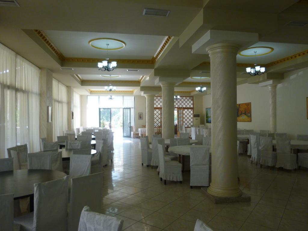 Hotel Rossi Vlorë Exterior foto